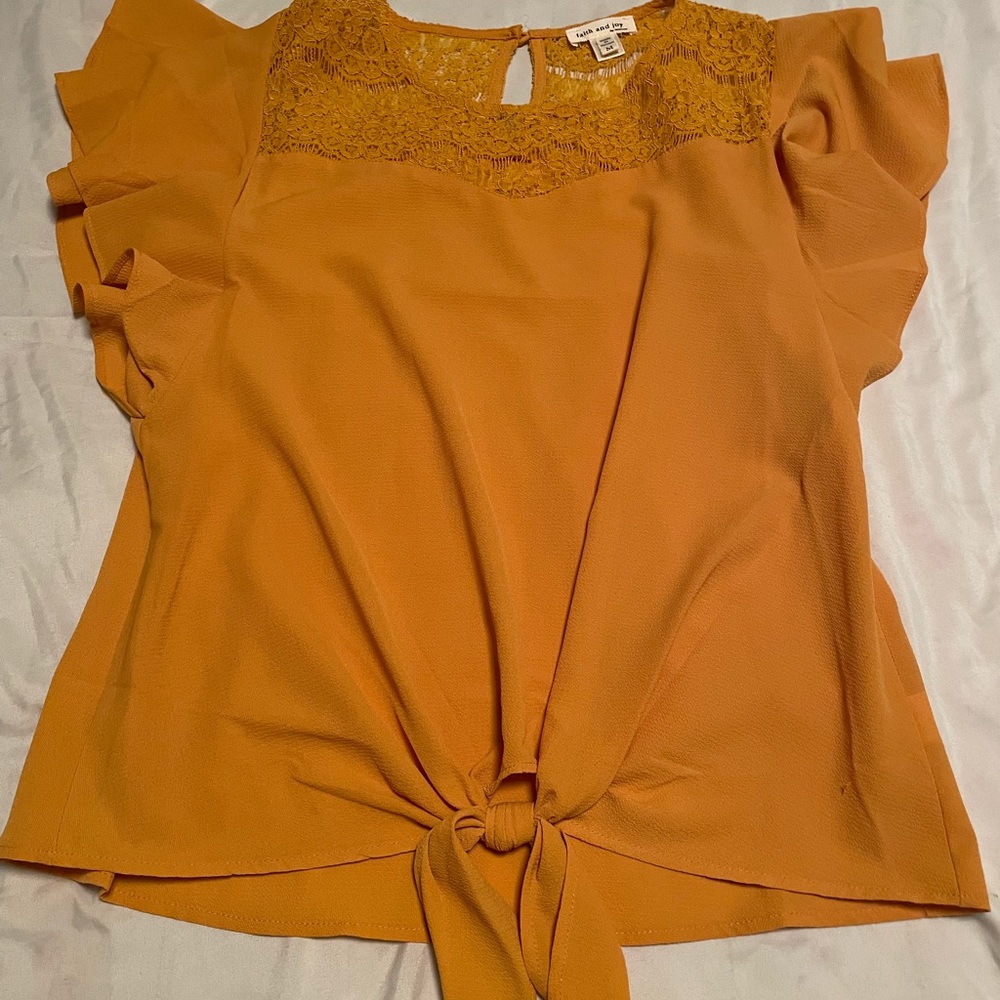 Blouse Tie in Front Top